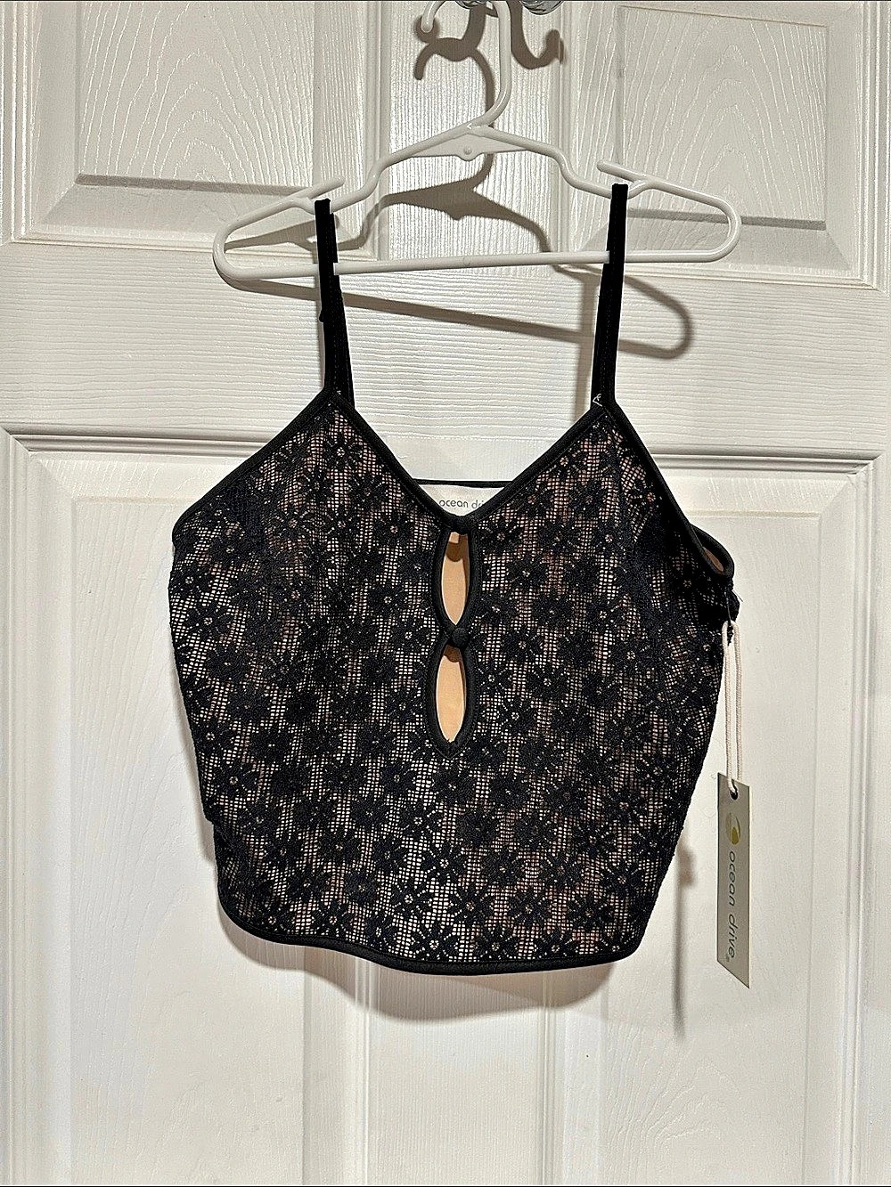 Ocean Drive Clothing Floral Lace Crop Top in Black Size Small NWT